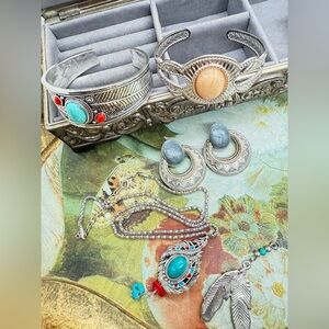 Vintage fashion southwestern jewelry lot